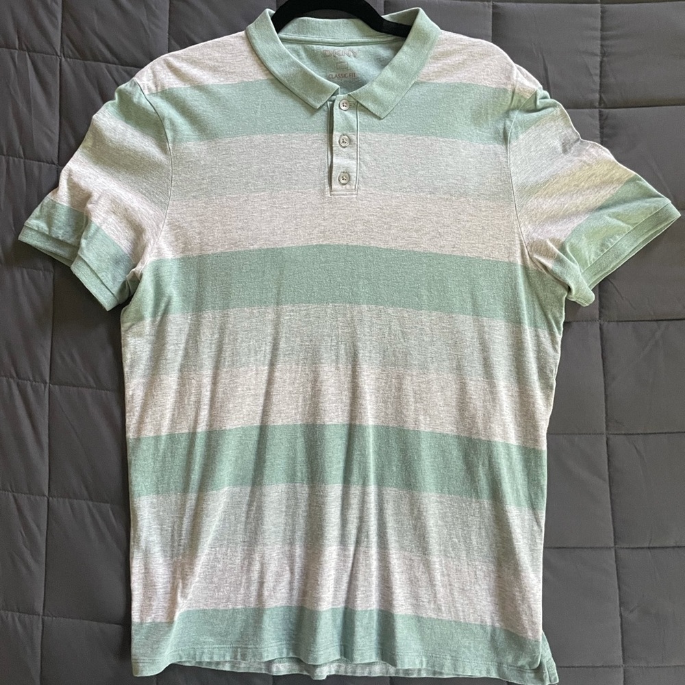 DKNY Polo EUC Green Gray Men’s Size Medium
